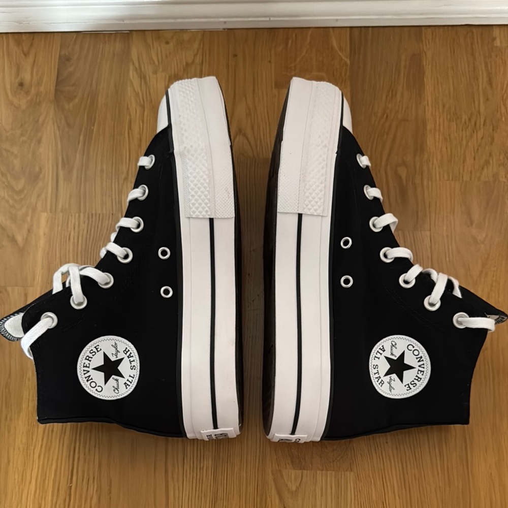 Converse Black and White Platform High-Tops - Picture 7 of 9